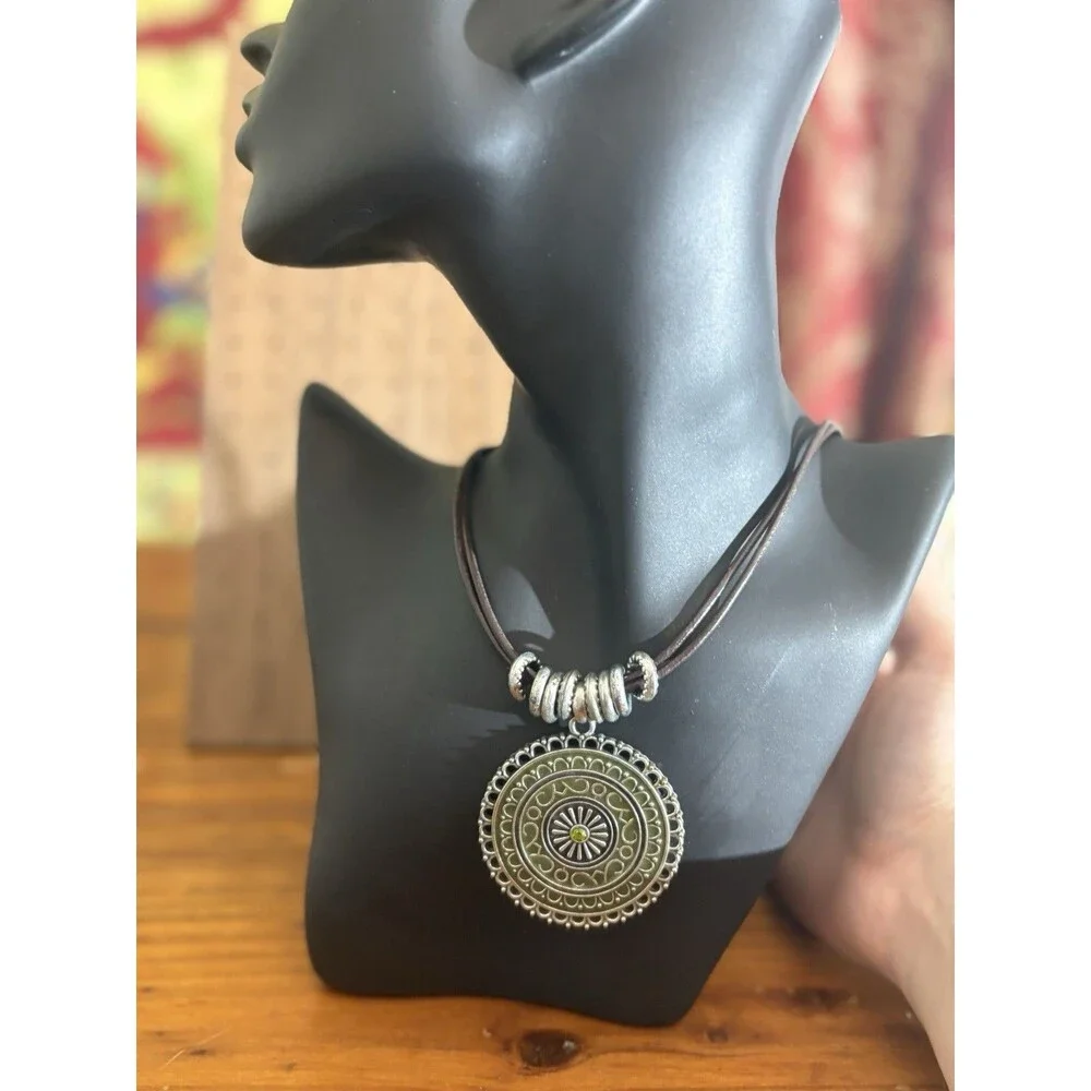 Designer Statement Necklace Antique Silver Tone Enamel Crystal Premier Chic 13K - Picture 2 of 5